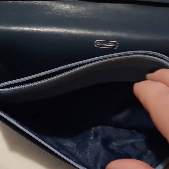 Coach Light Blue Leather Women's Wallet - Picture 8 of 9